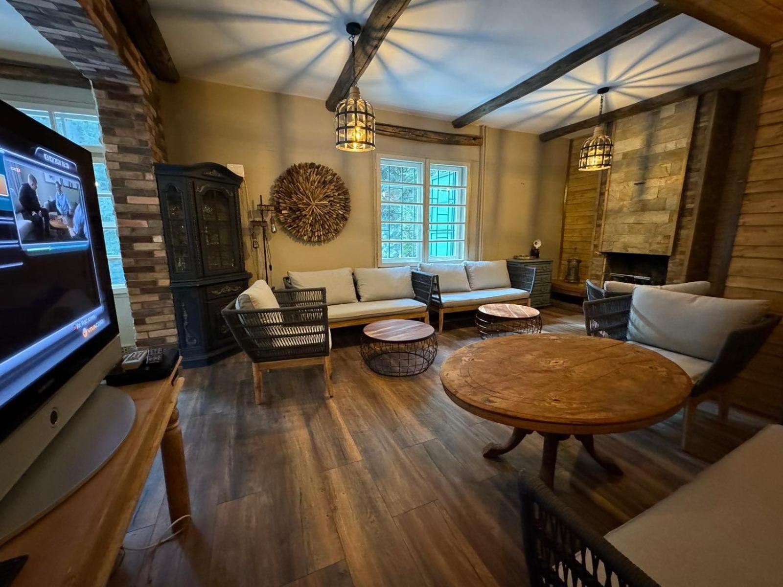 Villa Adis With Hot Pool & Jacuzzi By Bookvillabg Borovets Bagian luar foto