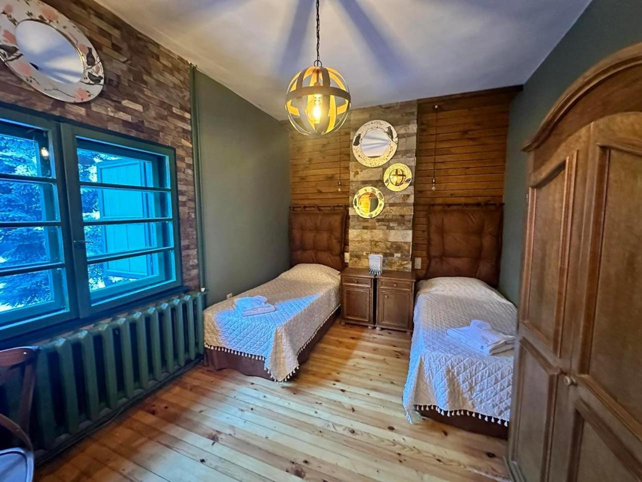 Villa Adis With Hot Pool & Jacuzzi By Bookvillabg Borovets Bagian luar foto