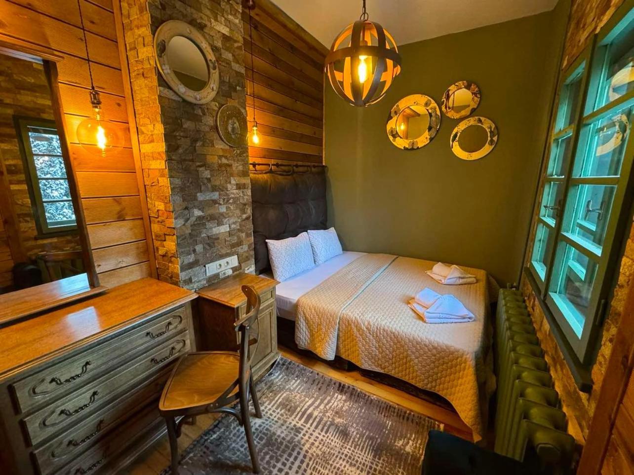 Villa Adis With Hot Pool & Jacuzzi By Bookvillabg Borovets Bagian luar foto