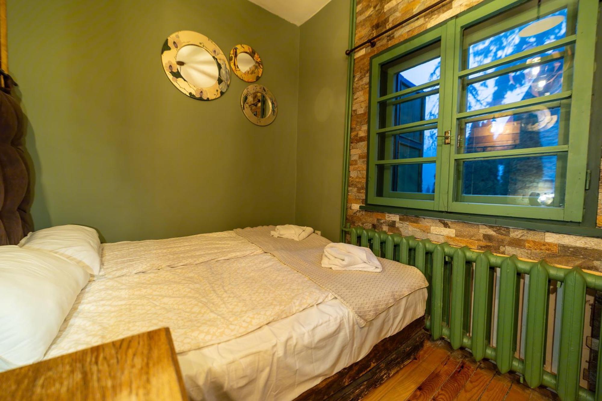 Villa Adis With Hot Pool & Jacuzzi By Bookvillabg Borovets Bagian luar foto